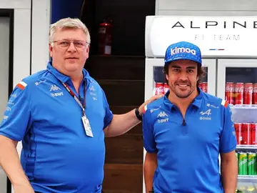 Szafnauer y Fernando Alonso