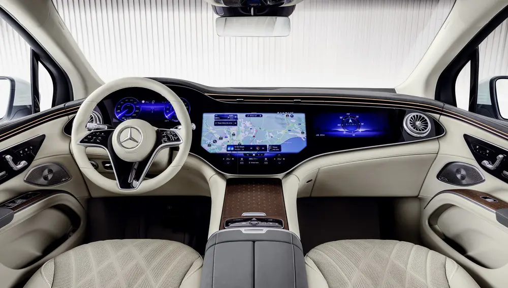 Mercedes EQS