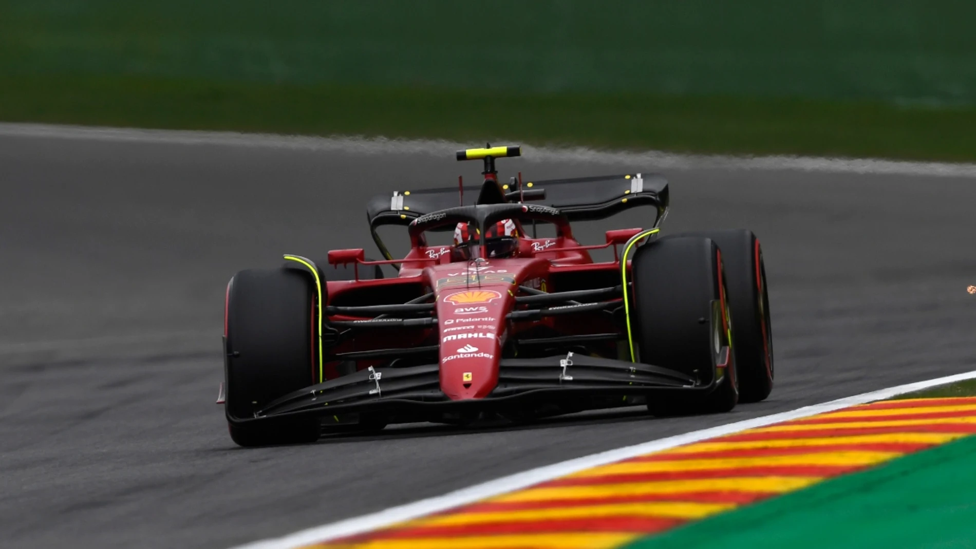 Carlos Sainz durante la clasificación de Spa