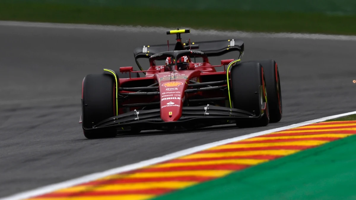 Carlos Sainz durante la clasificación de Spa