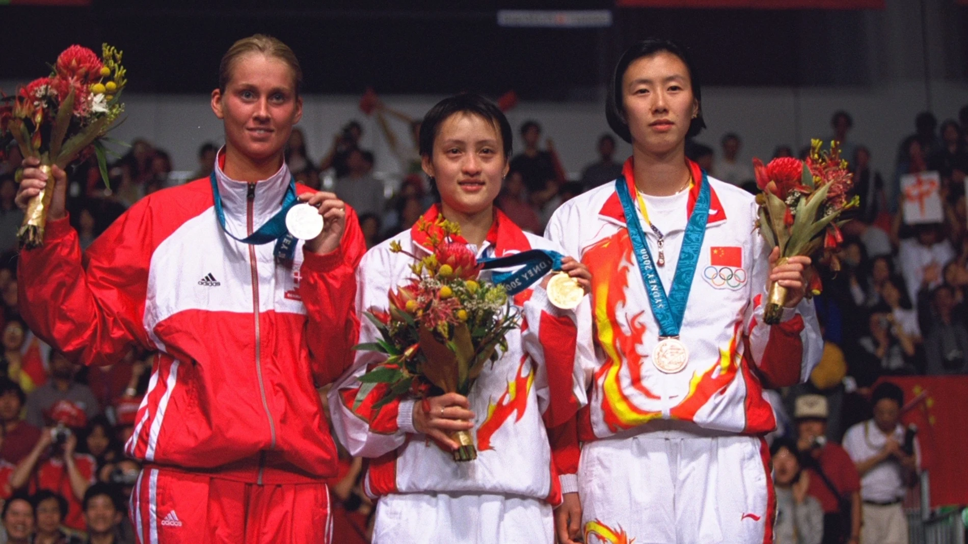 De izquierda a derecha: Camilla Martin, Gong Zhinchao y Ye Zhaoying