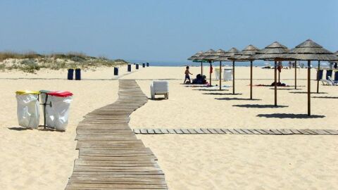 Praia da ilha de Tavira Mar