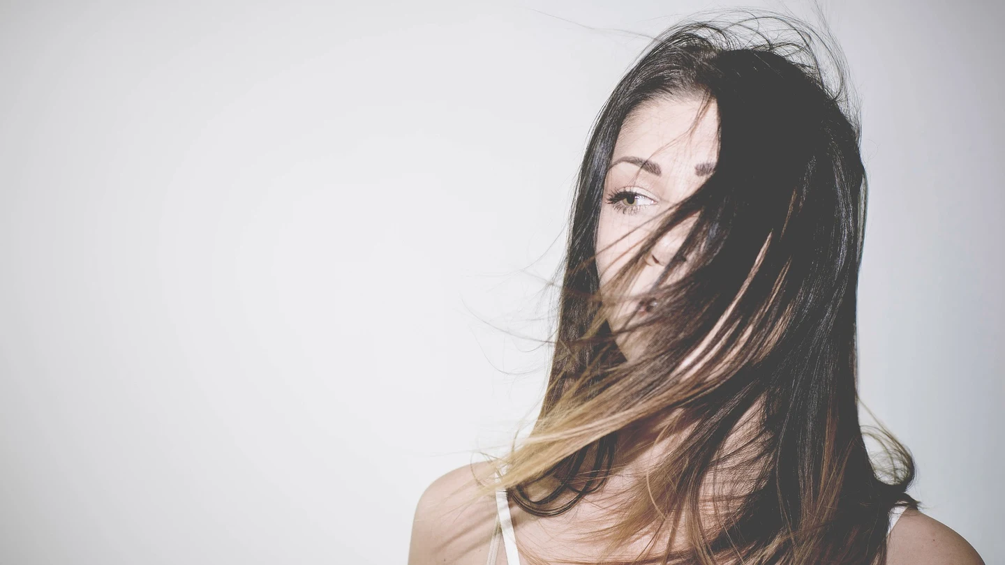 ¿Lavarse el pelo todos los días? ¿Qué champú es mejor? 5 claves para cuidar tu cabello y tenerlo sano ¿Lavarse el pelo todos los días? ¿Qué champú es mejor? 5 claves para cuidar tu cabello y tenerlo sano