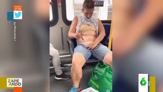 El impactante vídeo en el que una mujer se rasura sus partes íntimas en pleno vagón de Metro El impactante vídeo en el que una mujer se rasura sus partes íntimas en pleno vagón de Metro