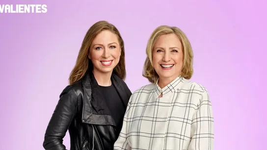 Hillary y Chelsea Clinton protagonizan 'Somos valientes'. Hillary y Chelsea Clinton protagonizan 'Somos valientes'.