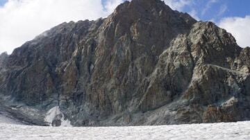 Encuentran en los Alpes el esqueleto de un montañero desaparecido en 1990