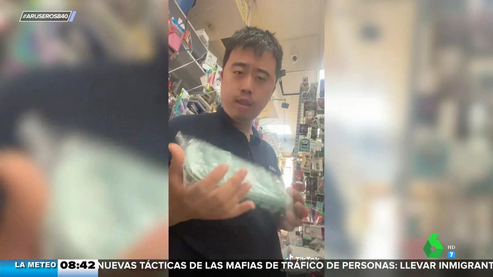  El 'Chinito de Huelva' y su mensaje de tranquilidad a los españoles: "Que no cunda el pánico, que hielo va a haber, dejad de comprar tantas cubiteras"