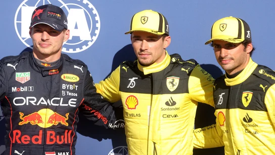 Verstappen, Leclerc y Sainz, los más rápidos del sábado Verstappen, Leclerc y Sainz, los más rápidos del sábado