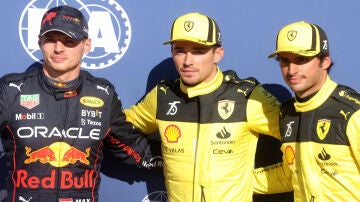 Verstappen, Leclerc y Sainz, los más rápidos del sábado