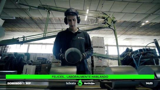 Imagen de una persona en su lugar de trabajo Imagen de una persona en su lugar de trabajo