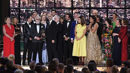 El equipo de 'Succession' recoge el premio a mejor serie dramática. El equipo de 'Succession' recoge el premio a mejor serie dramática.