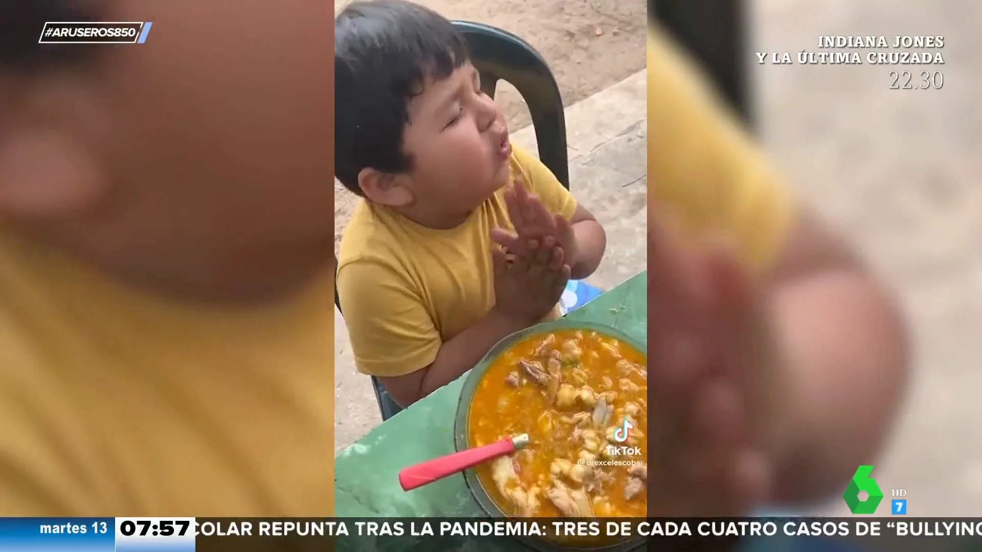 "Una rica patatita con lechuga y cebollita": así define este niño su 'platazo' de cocido