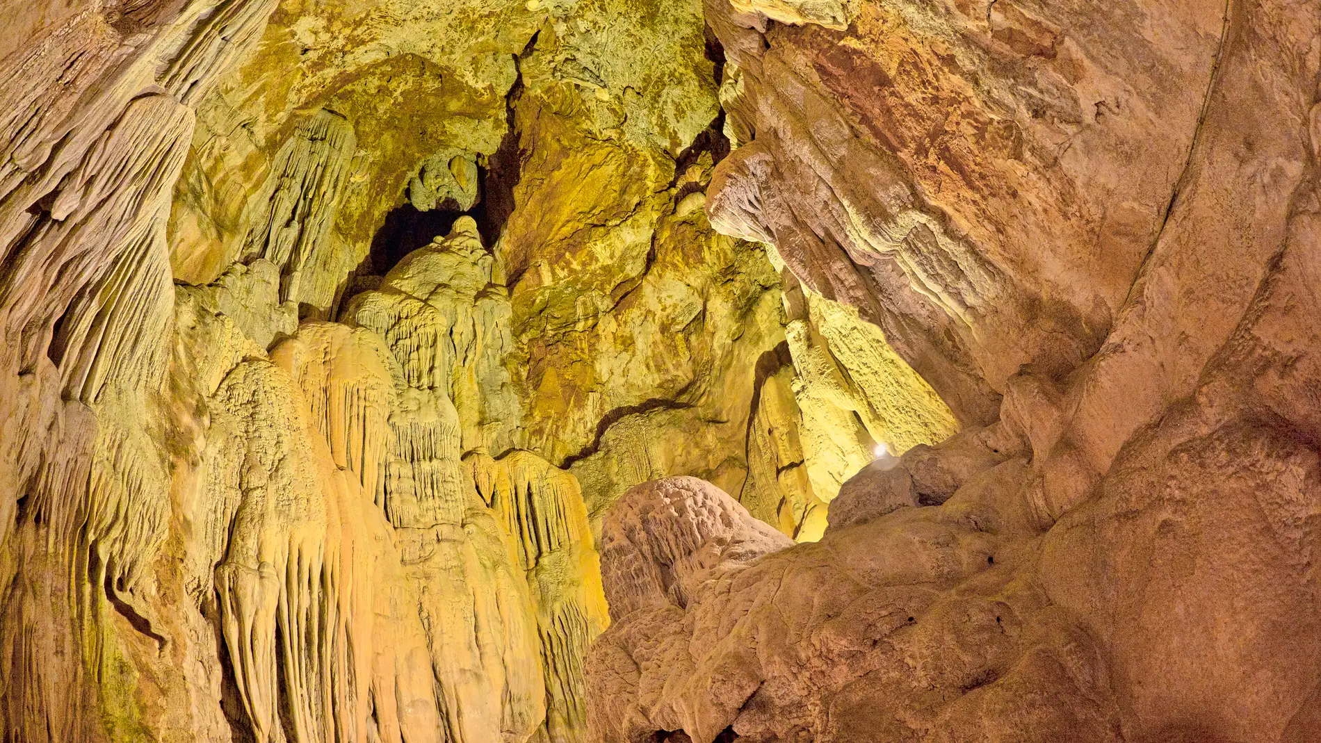 Cueva de las Güixas, Huesca
