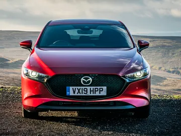 El Mazda3 El Mazda3