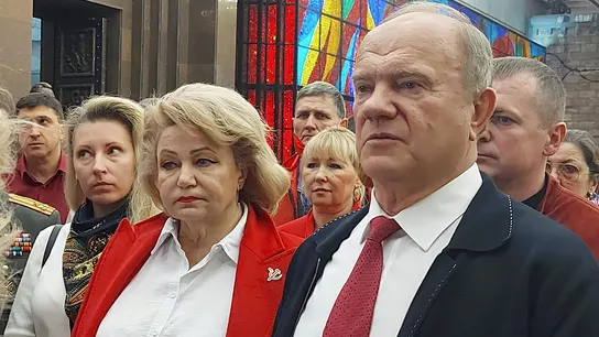 Putin ya no es lo que era: el partido comunista ruso insta a la militarización del país para hacer frente a la "guerra" Putin ya no es lo que era: el partido comunista ruso insta a la militarización del país para hacer frente a la "guerra"