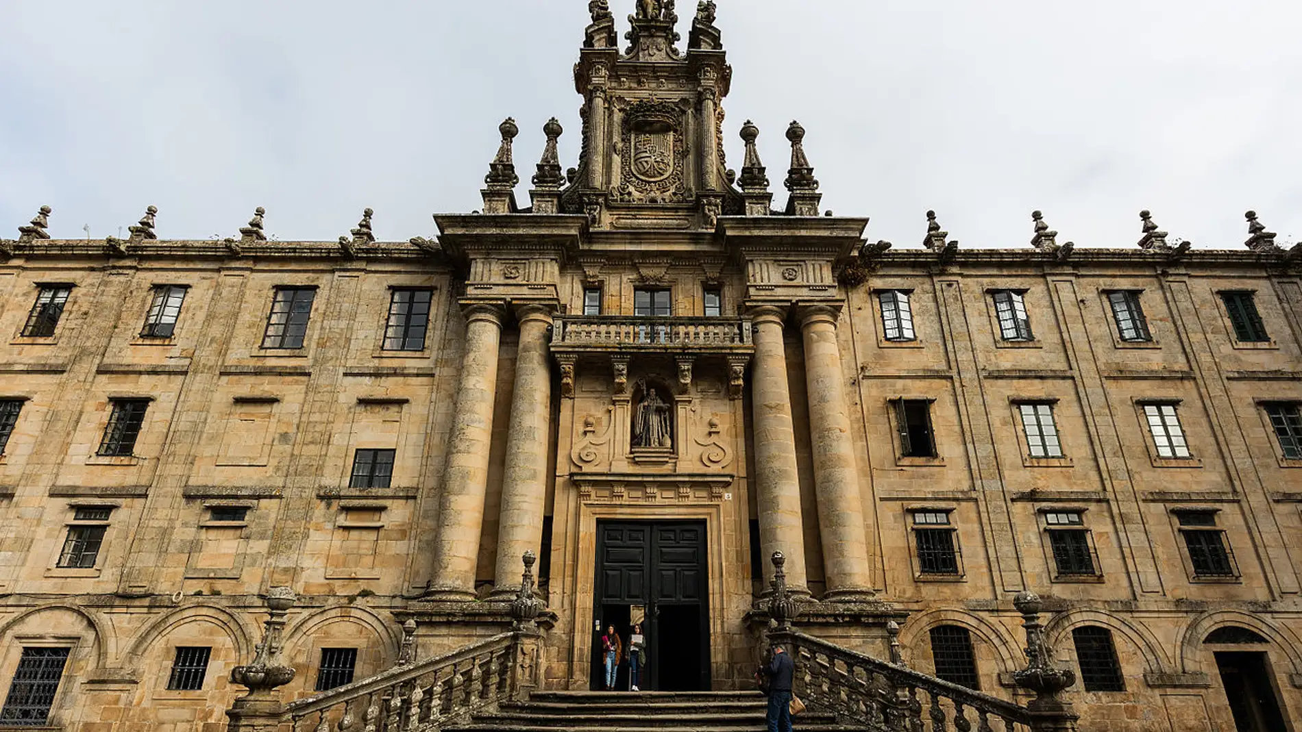 Monasterio e Iglesia de San Martiño Pinario de Santiago de Compostela: esta es su sorprendente historia