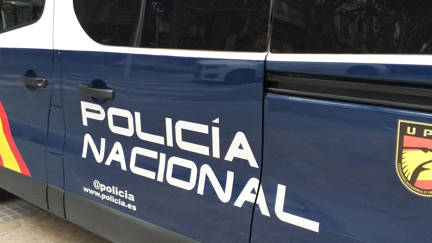 Detenido un hombre por acosar a una mujer cuya geolocalización conocía gracias a un juego de móvil Detenido un hombre por acosar a una mujer cuya geolocalización conocía gracias a un juego de móvil