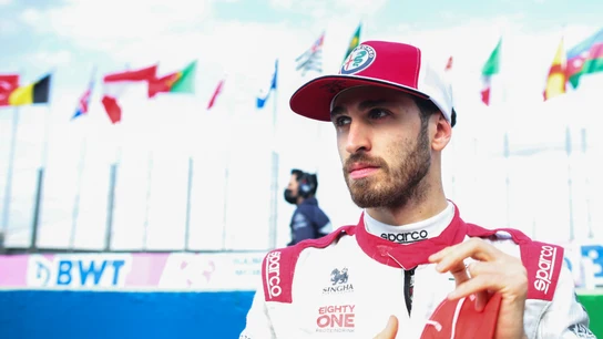 Antonio Giovinazzi Antonio Giovinazzi