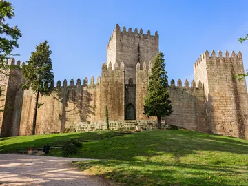 Castillo de Guimarães Castillo de Guimarães