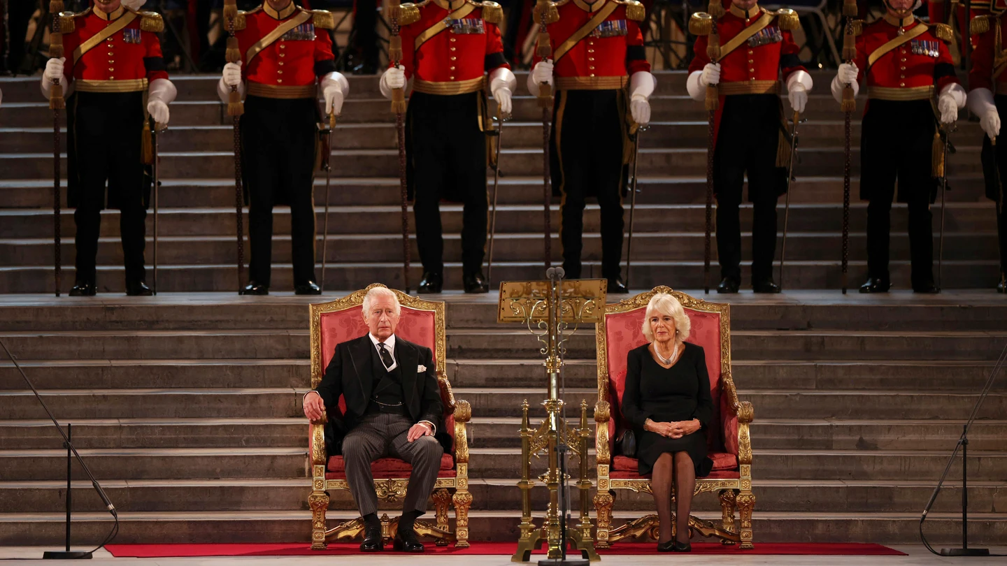 Carlos III y Camila en Westminster Carlos III y Camila en Westminster