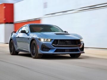 ¡V8 atmosférico y manual! Las dos claves del nuevo Ford Mustang que nada a contracorriente