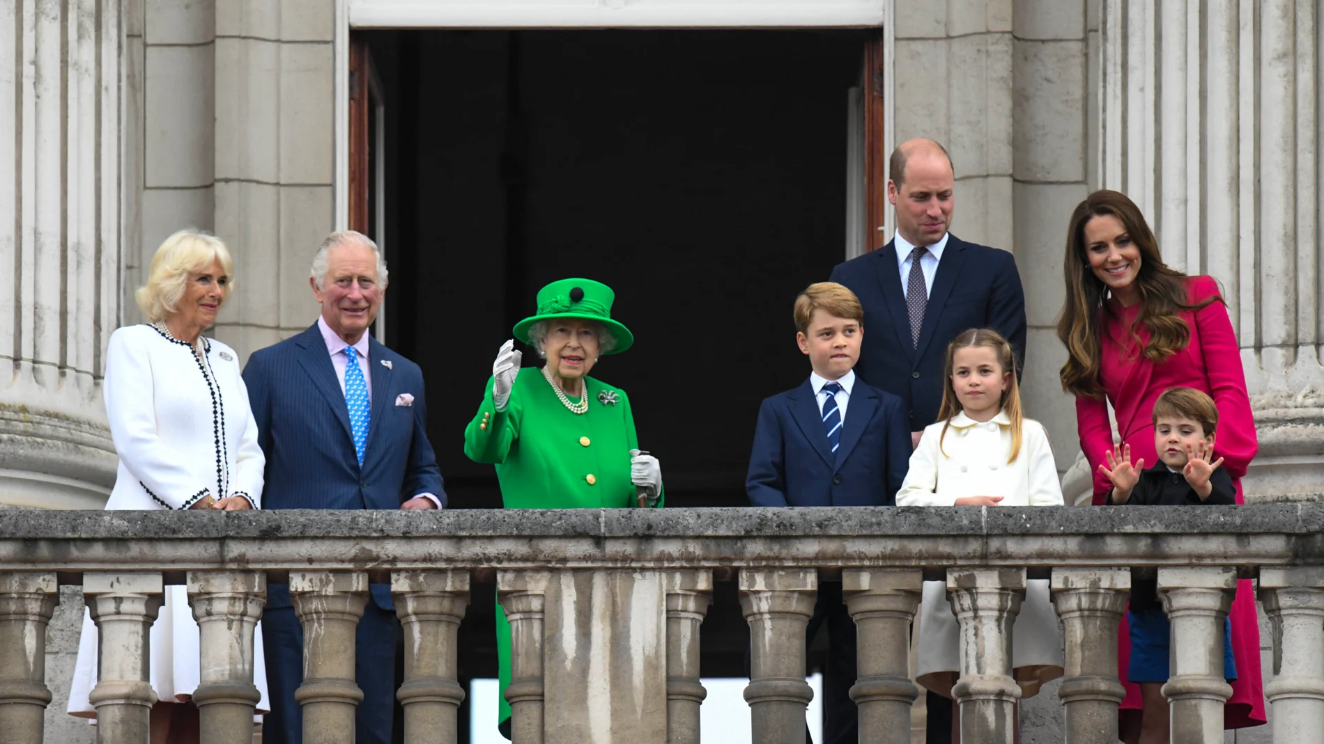 De hijos, nietos (de Isabel II) y consortes: quién es quién en la Familia Real británica