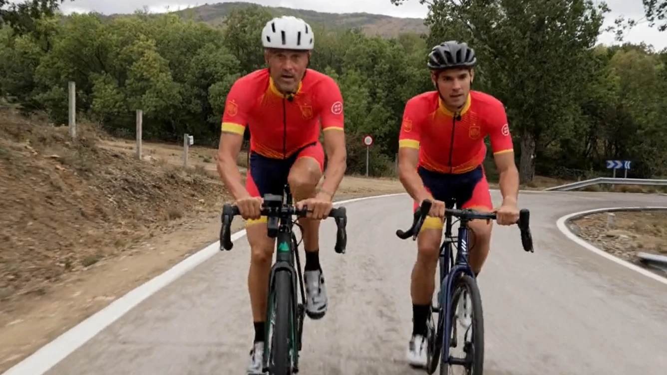 Luis Enrique, en bicicleta