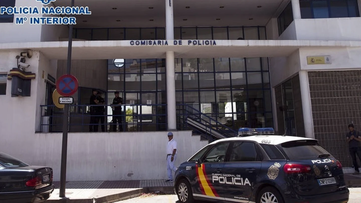 Detenida una mujer por maltrato a su madre y su tía de 90 y 97 años en Marbella Detenida una mujer por maltrato a su madre y su tía de 90 y 97 años en Marbella