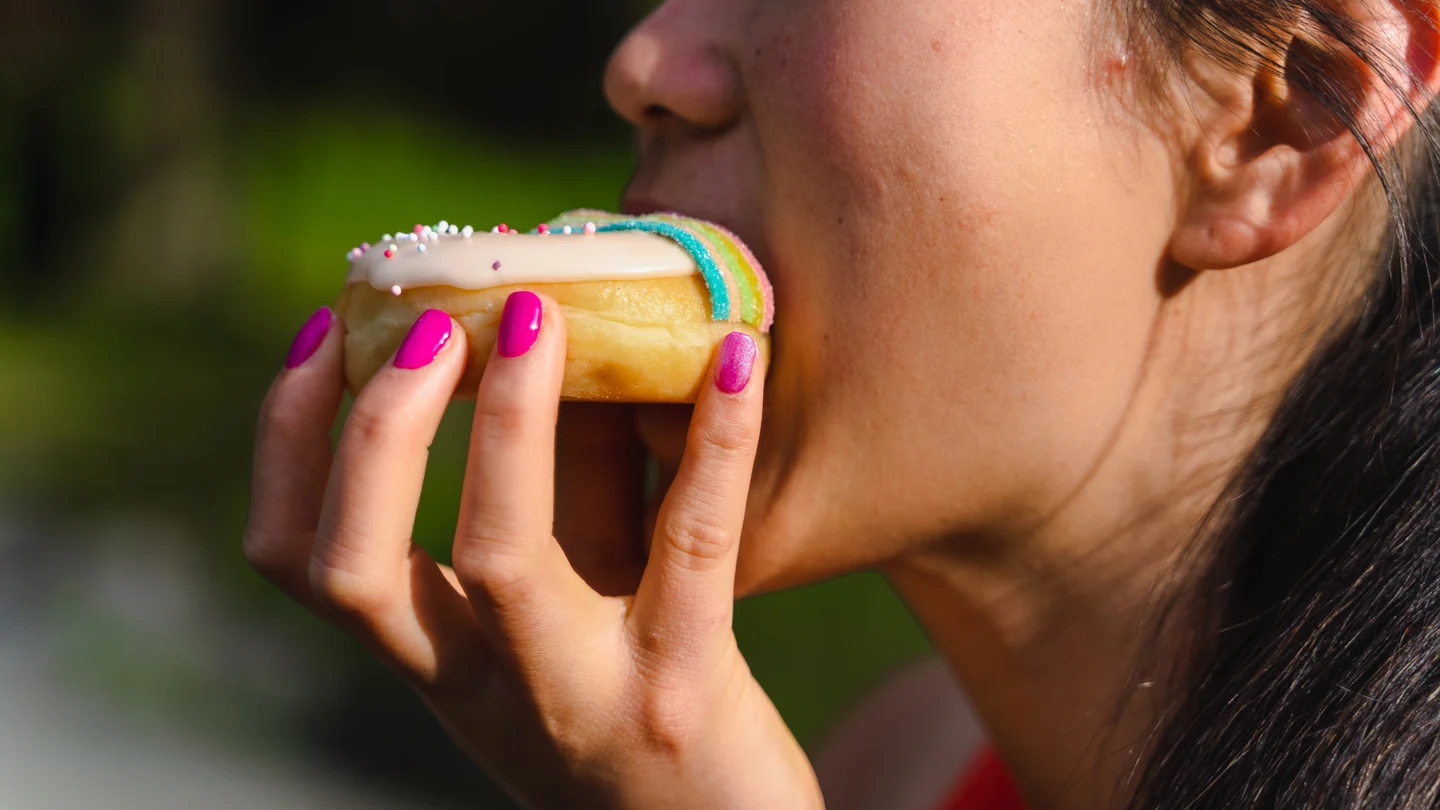 Qué es la ortorexia y por qué comerte un donut o helado de vez en cuando no es malo Qué es la ortorexia y por qué comerte un donut o helado de vez en cuando no es malo