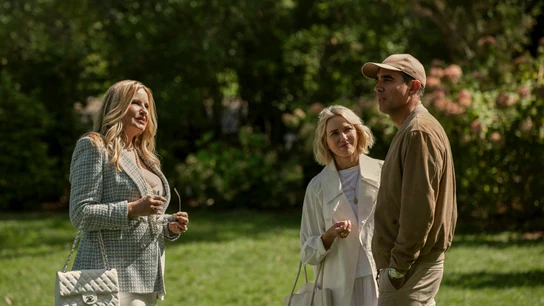 Jennifer Coolidge, Naomi Watts y Bobby Cannavale protagonizan 'El vigilante' Jennifer Coolidge, Naomi Watts y Bobby Cannavale protagonizan 'El vigilante'