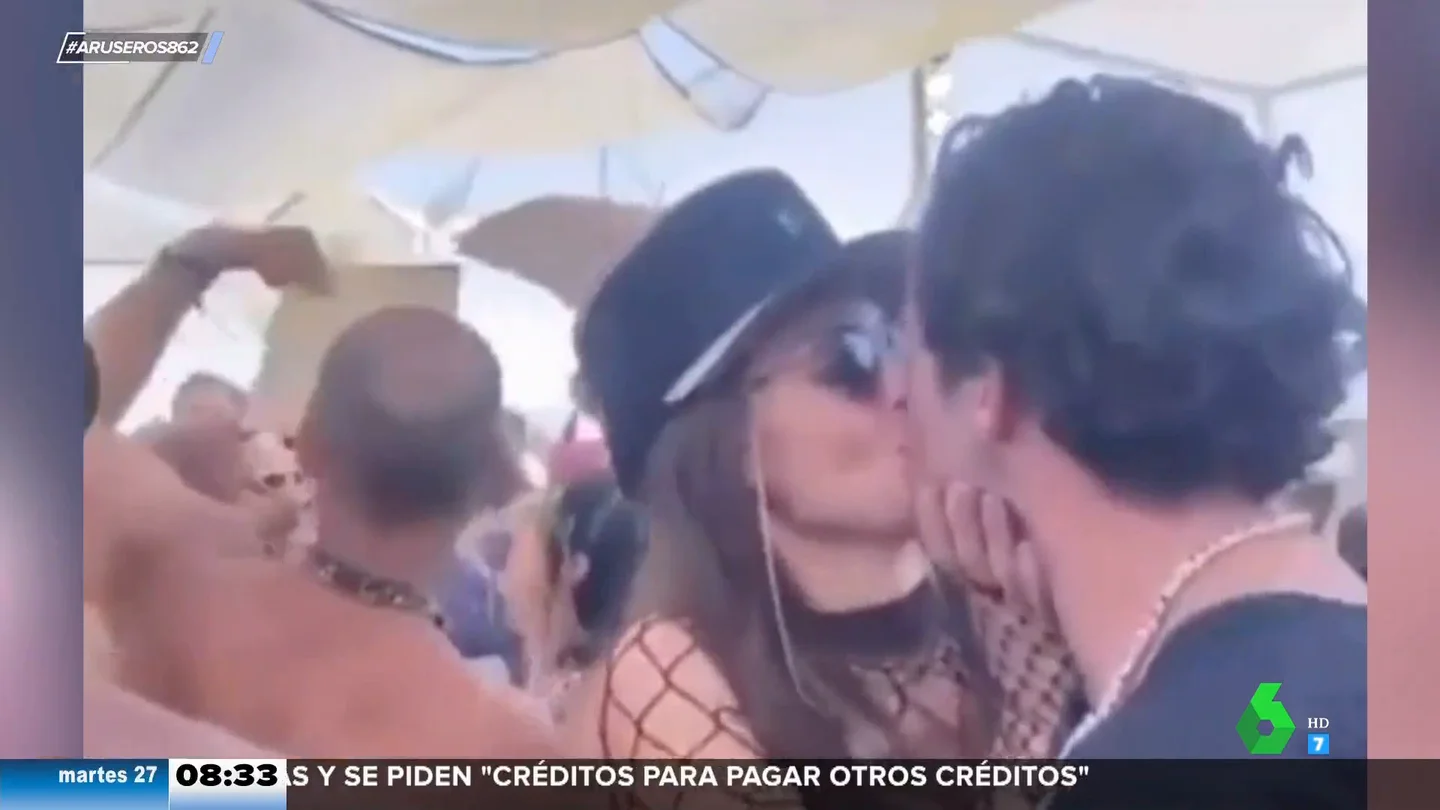 Marina Theiss desmiente que sea ella la mujer que aparece besando a Íñigo Onieva en el polémico vídeo Marina Theiss desmiente que sea ella la mujer que aparece besando a Íñigo Onieva en el polémico vídeo