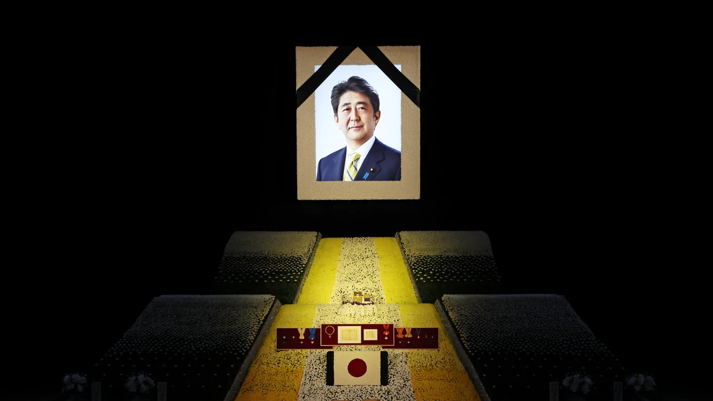 Japón despide al ex primer ministro Shinzo Abe en un funeral de Estado dos meses después de ser asesinado Japón despide al ex primer ministro Shinzo Abe en un funeral de Estado dos meses después de ser asesinado