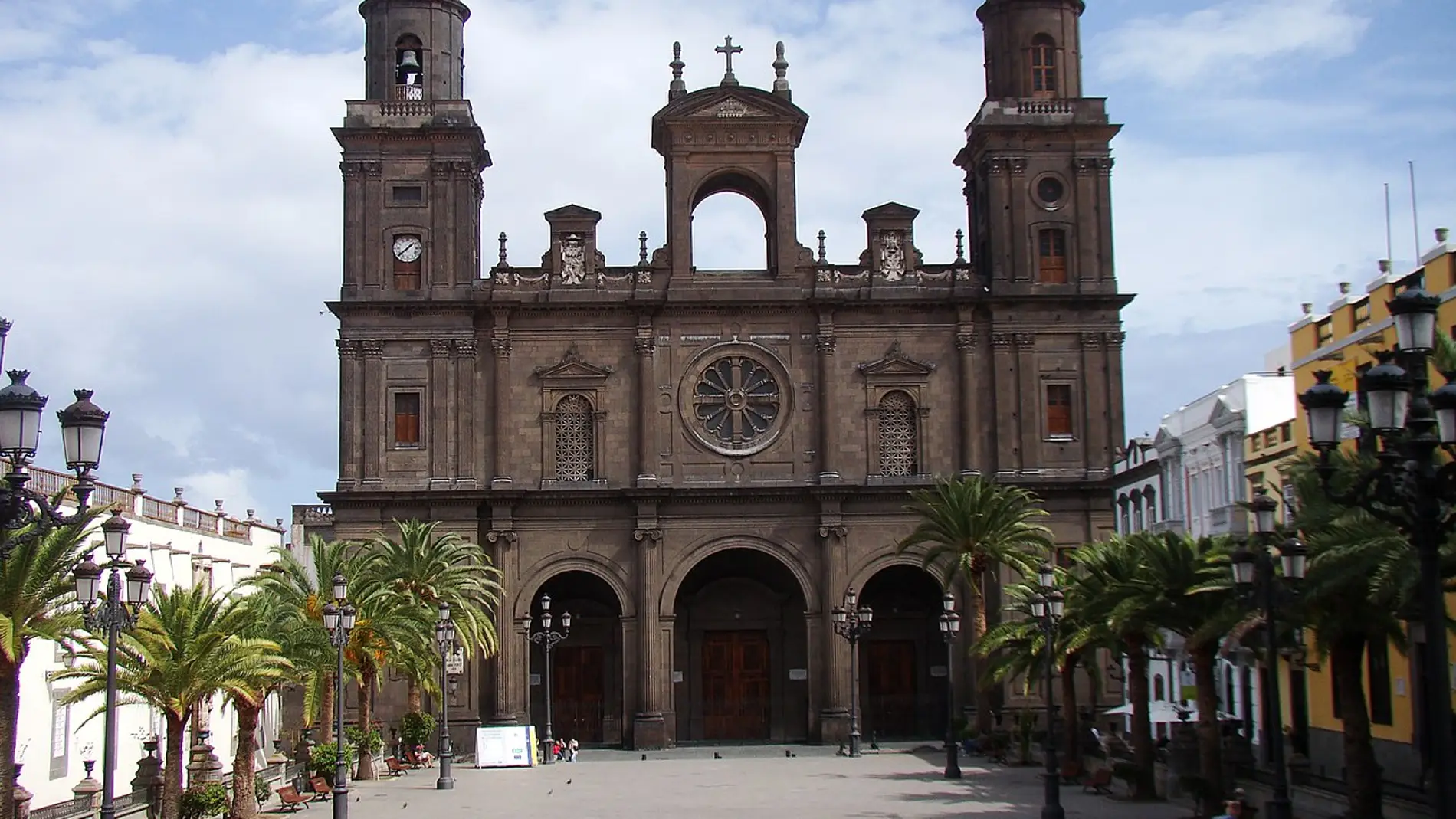 Descubre la Catedral-Basílica de Santa Ana de Las Palmas de Gran Canaria y su vinculación con los Reyes Católicos