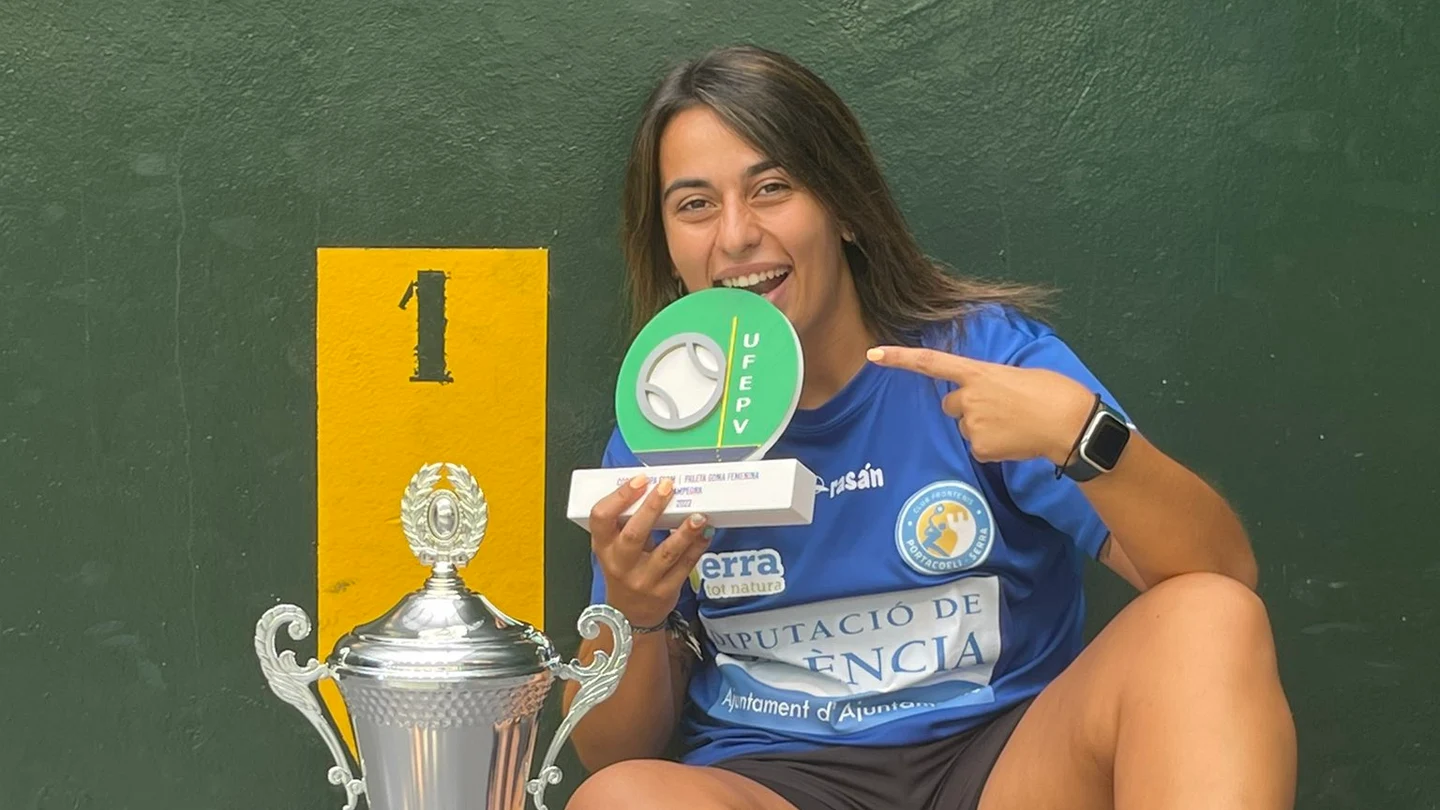 Lidia Simón Lidia Simón