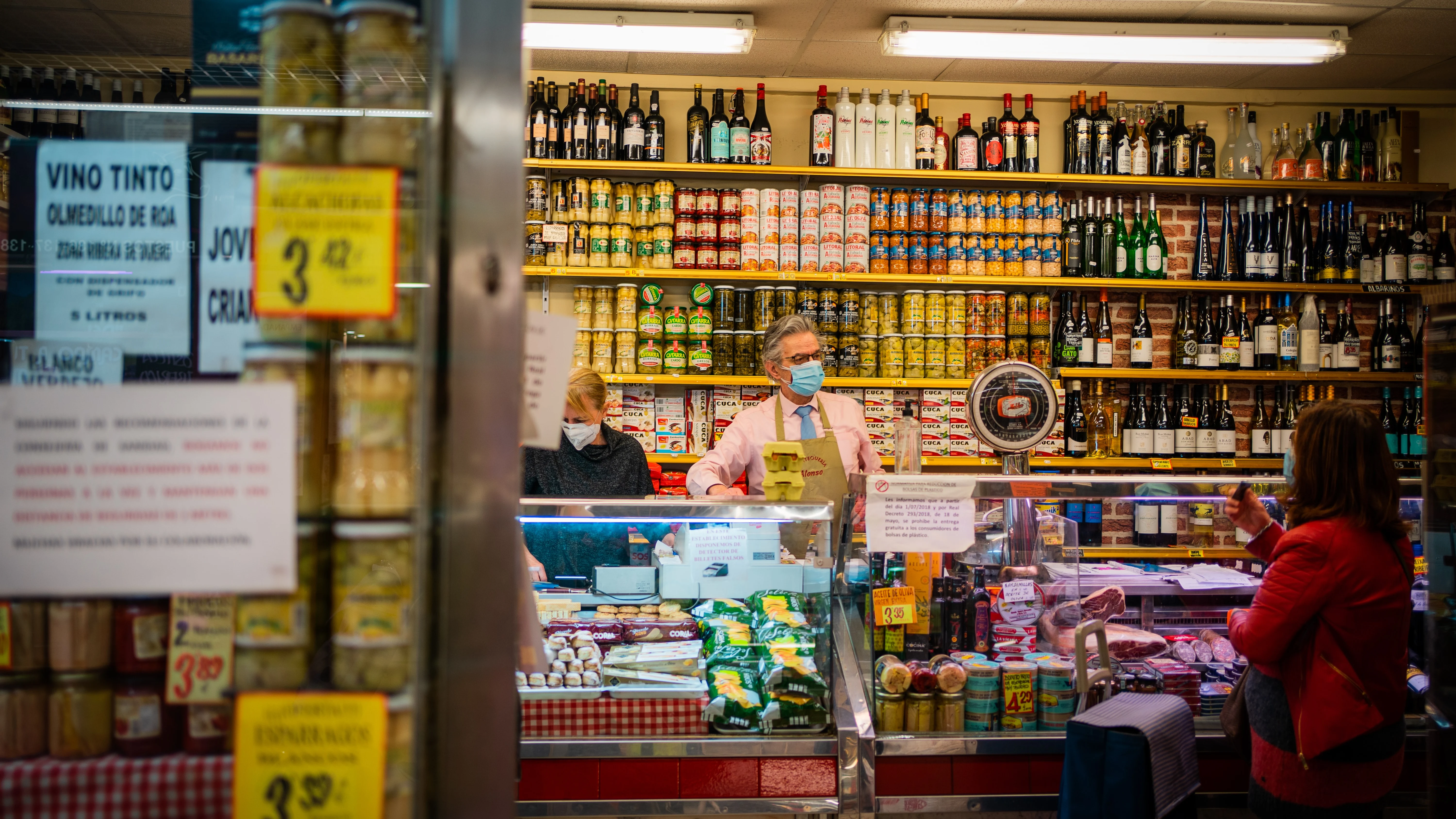 Un mercado de ultramarinos en Madrid