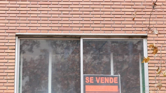 La firma de hipotecas en España se frena ante la subida del euríbor, en máximos desde 2009 La firma de hipotecas en España se frena ante la subida del euríbor, en máximos desde 2009