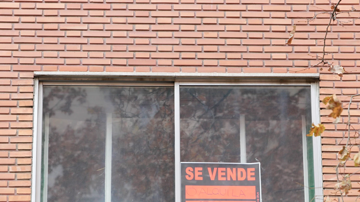 La firma de hipotecas en España se frena ante la subida del euríbor, en máximos desde 2009 La firma de hipotecas en España se frena ante la subida del euríbor, en máximos desde 2009