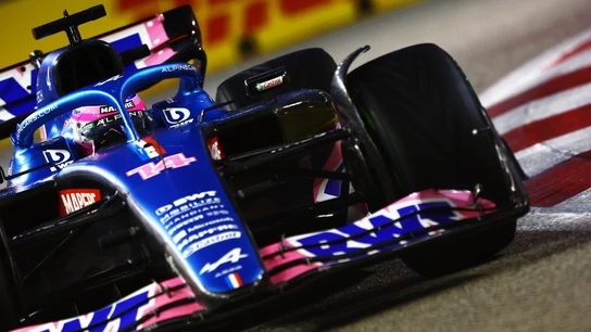 Fernando Alonso rueda en Singapur Fernando Alonso rueda en Singapur