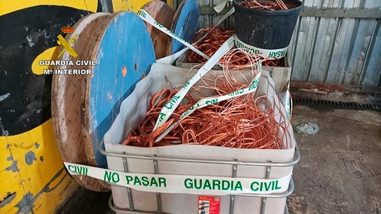 Cobre incautado por la Guardia Civil | Archivo Cae una organización criminal por el robo de más de 15 toneladas de cable de cobre en varias provincias