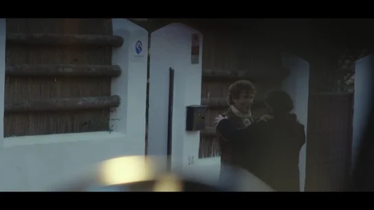 El emocionante abrazo entre Jesús Quintero y Jordi Évole: "Estoy en la puerta de tu casa" El emocionante abrazo entre Jesús Quintero y Jordi Évole: "Estoy en la puerta de tu casa"