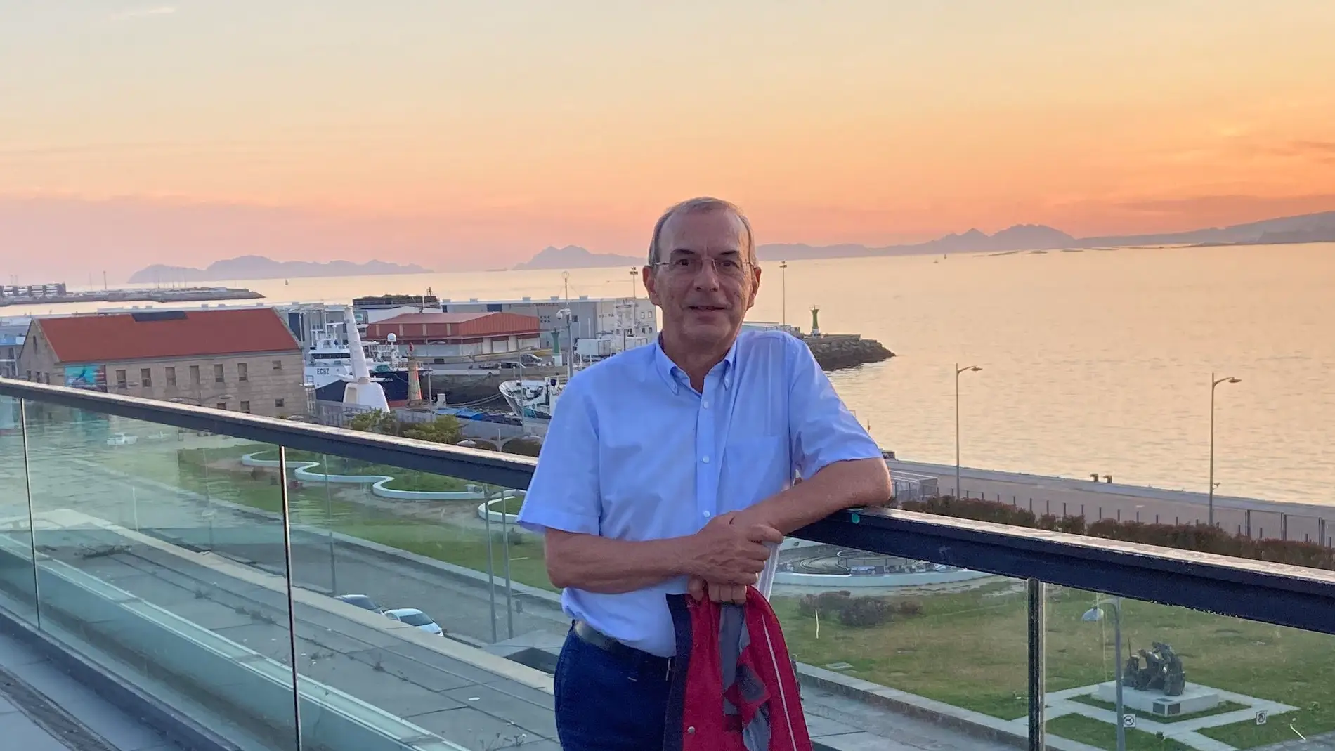 Alberto González-Garcés Santiso en el puerto de Vigo Alberto González-Garcés Santiso en el puerto de Vigo
