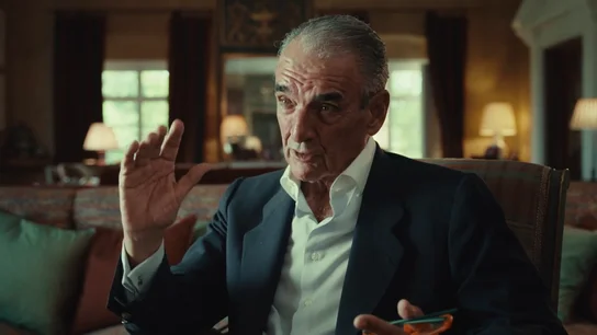 Mario Conde confiesa cómo intervino a petición del rey Juan Carlos para parar una portada de El País sobre la Casa Real Mario Conde confiesa cómo intervino a petición del rey Juan Carlos para parar una portada de El País sobre la Casa Real