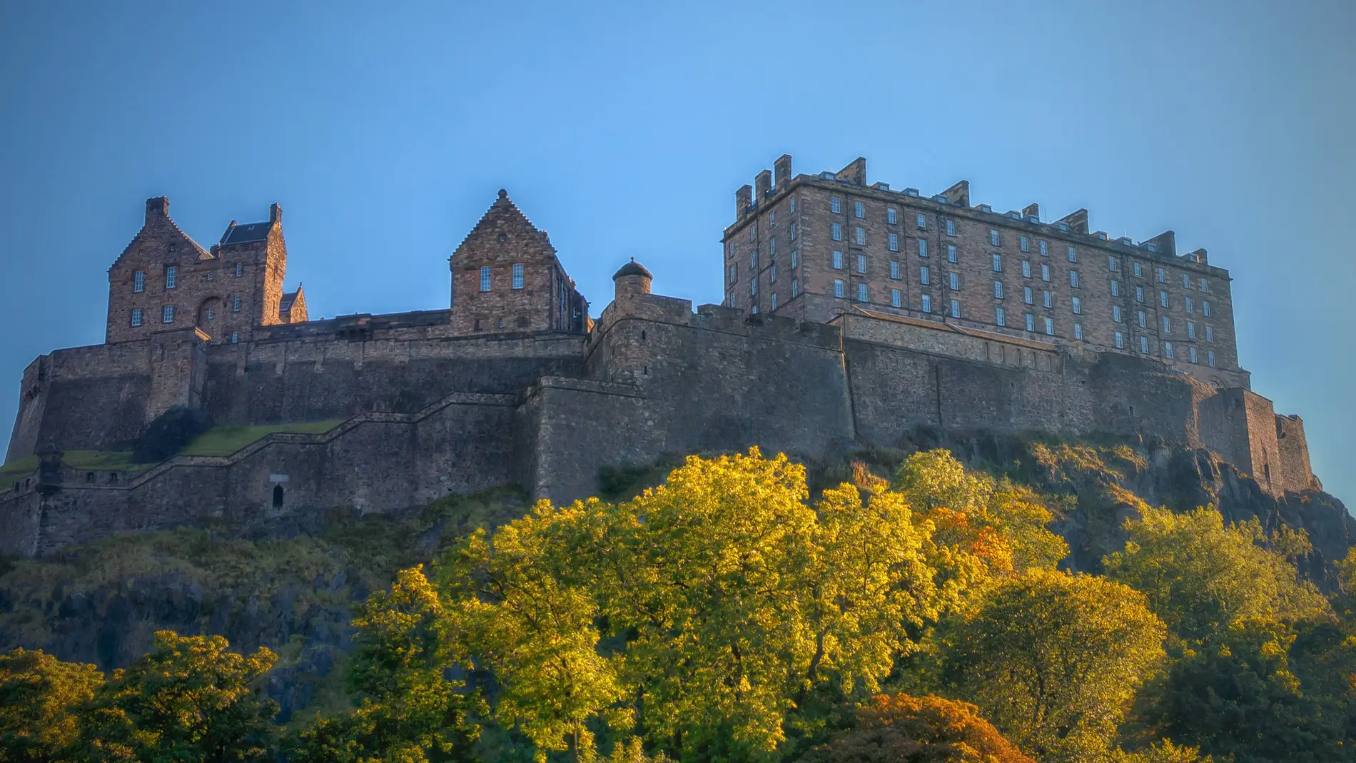 Datos sorprendentes sobre el castillo de Edimburgo que quizá no sabías