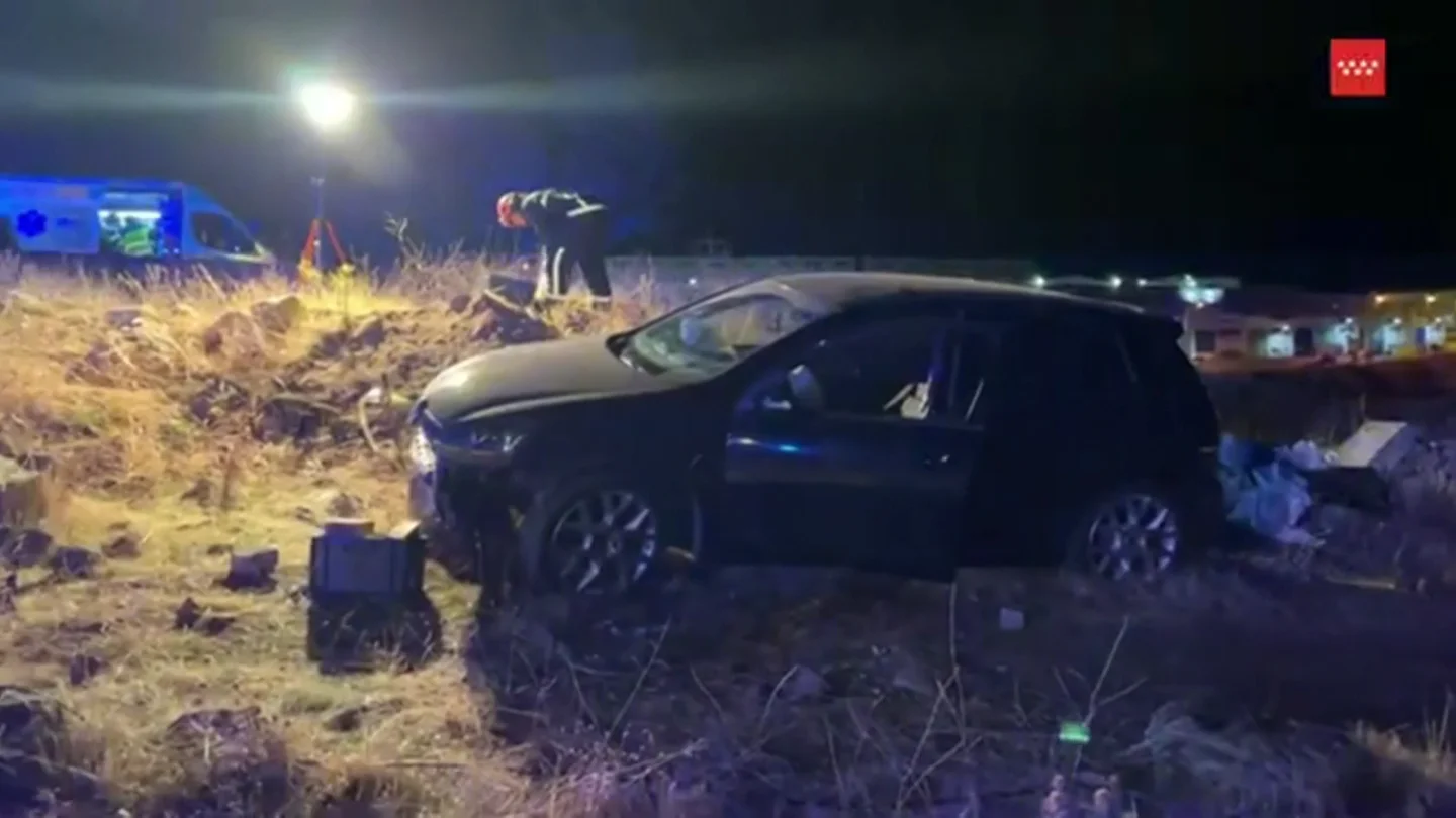 Dos heridos graves en Colmenar Viejo en un fuerte accidente de tráfico Dos heridos graves en Colmenar Viejo en un fuerte accidente de tráfico
