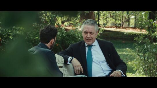 &iquest;Por qu&eacute; gente del PP se pasa con Abascal? Expol&iacute;ticos de Vox explican su giro a un partido de extrema derecha