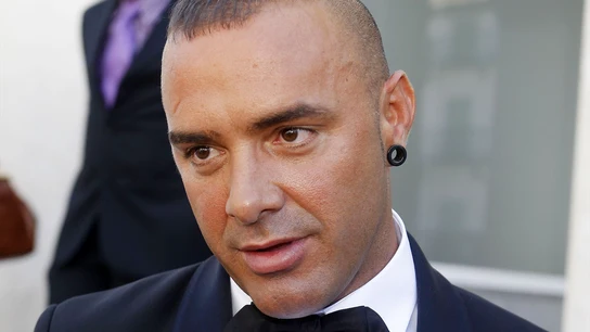 Una jueza deja en libertad provisional a Dinio y le prohíbe dar entrevistas sobre su detención Una jueza deja en libertad provisional a Dinio y le prohíbe dar entrevistas sobre su detención