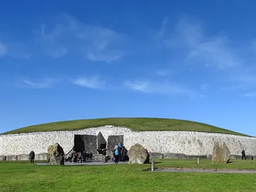 Newgrange, monumento de Irlanda Newgrange, monumento de Irlanda