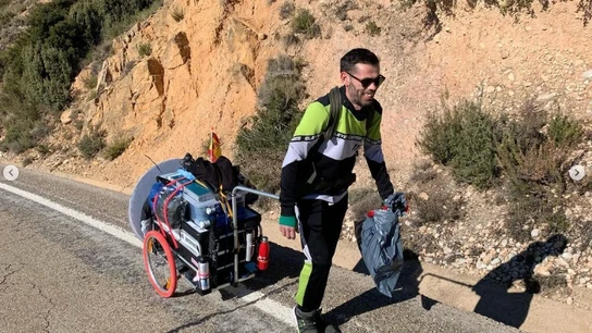 Santiago Sánchez, durante su viaje Santiago Sánchez, durante su viaje