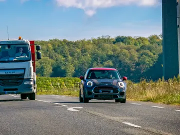 Aumentan los muertos en carretera en la UE en lo que va de 2022 Aumentan los muertos en carretera en la UE en lo que va de 2022