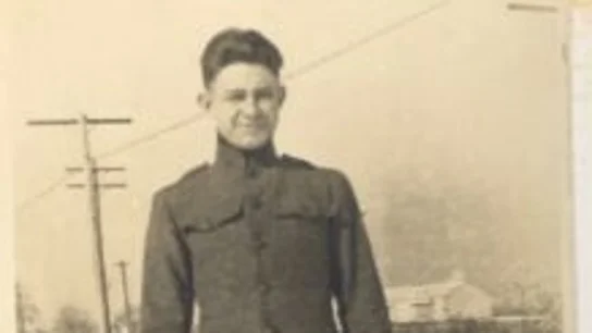 George Clarence Seitz, veterano de guerra asesinado en 1976 George Clarence Seitz, veterano de guerra asesinado en 1976